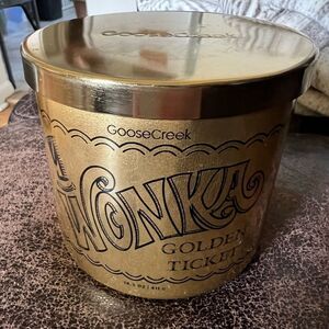 1 LEFT! Goose Creek Willy Wonka Limited Edition 3 Wick Candle Golden Ticket